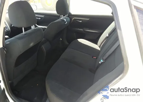 2015 Nissan Altima 2.5 S из США, поврежденный, VIN 1N4AL3AP3FN307947